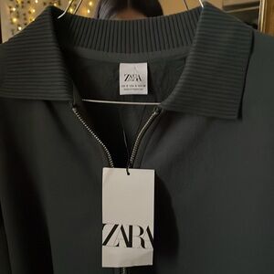 Zara zip up sweater